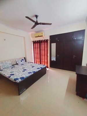 Room in  Pg at Sector 75 – for Rent