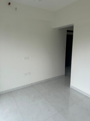 Room in 3 BHK Apartment at Alliance Abhimanyu, Malad West – for Sale