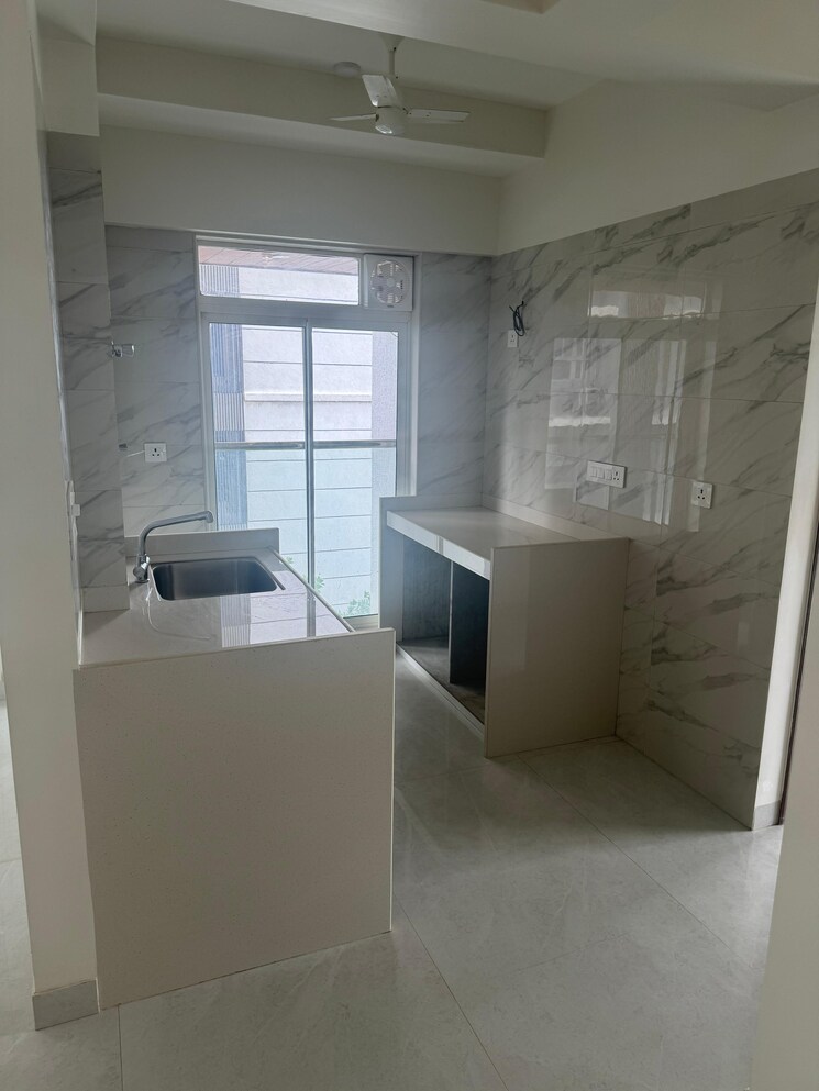 Bathroom, alliance-abhimanyu 3 Bedroom 821 Sq.Ft. Apartment In Malad West Mumbai 9232716
