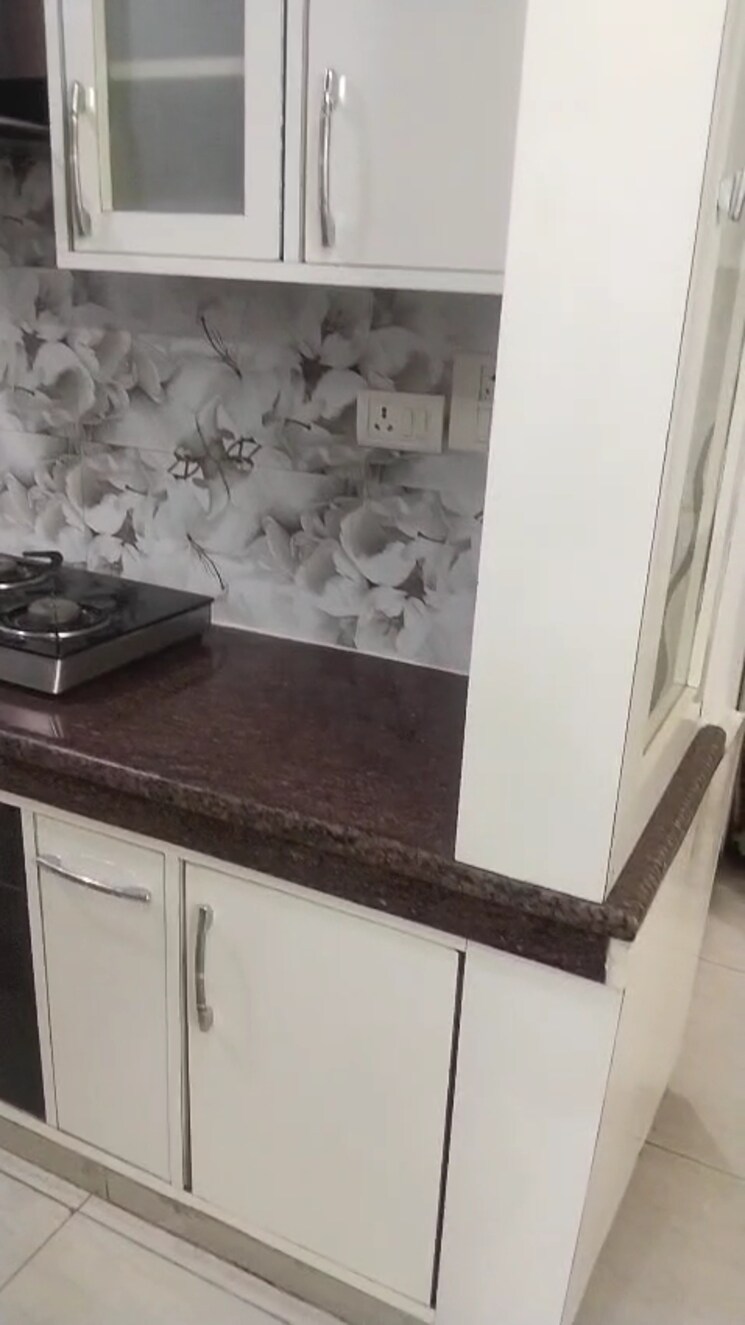 Kitchen, sector 121 2.5 Bedroom 1075 Sq.Ft. Apartment In Sector 121 Noida 9232727
