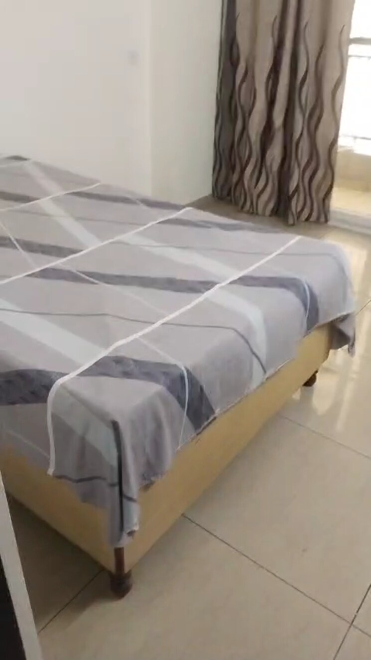 Bathroom, sector 121 2.5 Bedroom 1075 Sq.Ft. Apartment In Sector 121 Noida 9232727