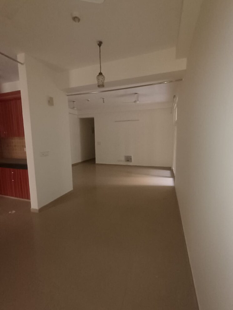 Room, mahagun-mywoods 2.5 Bedroom 1125 Sq.Ft. Apartment In Sector 16c Greater Noida Greater Noida 9232748