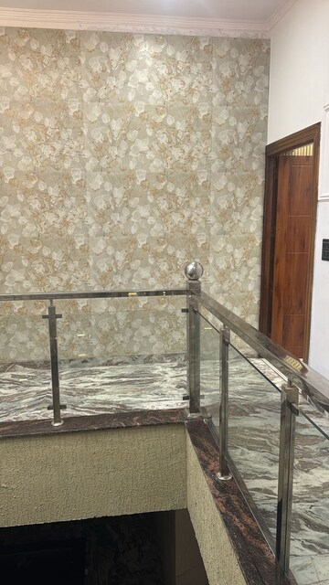 Staircase in 5 BHK Villa at JakhaN-Rajpur Road – for Sale