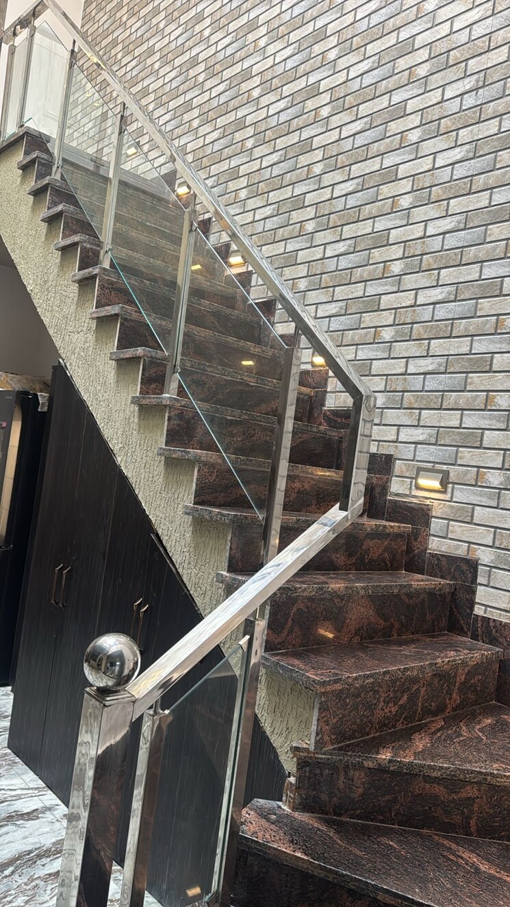 Exterior View, jakhan rajpur road 5 Bedroom 223 Sq.Yd. Villa In JakhaN Rajpur Road Dehradun 9232800