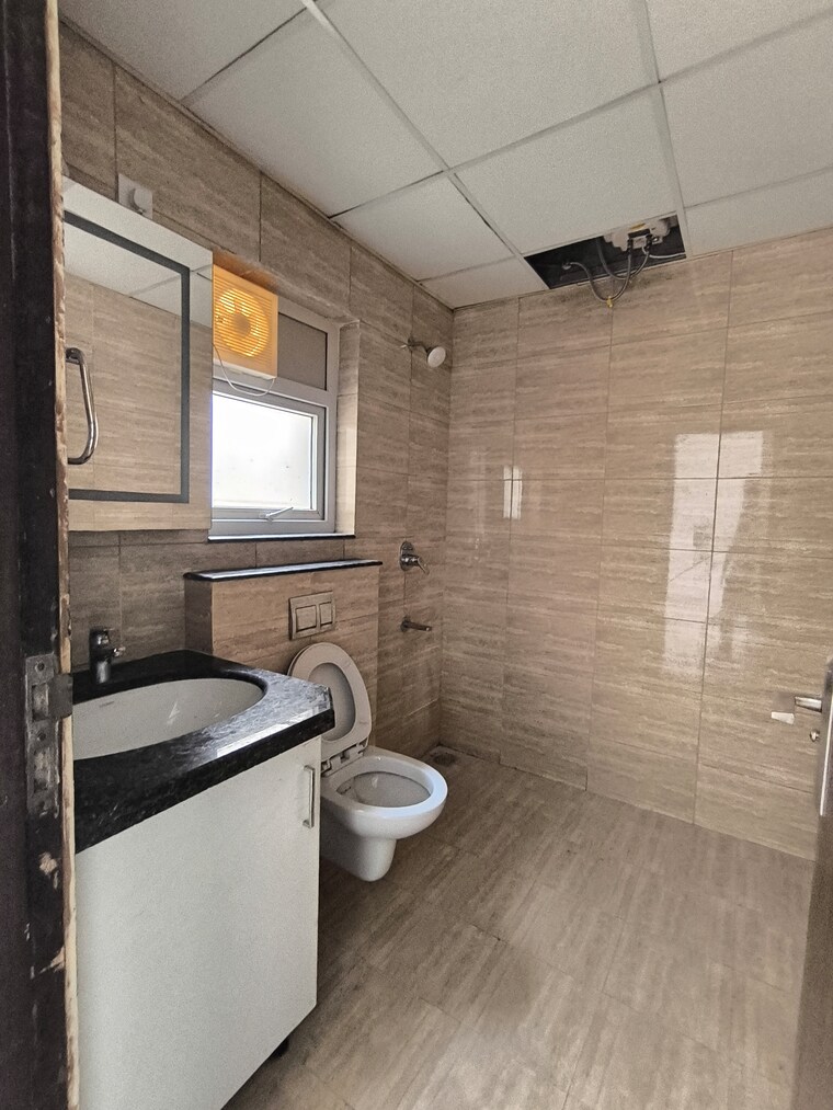 Kitchen, bptp-amstoria 3 Bedroom 2229 Sq.Ft. Villa In Sector 102 Gurgaon 9232747