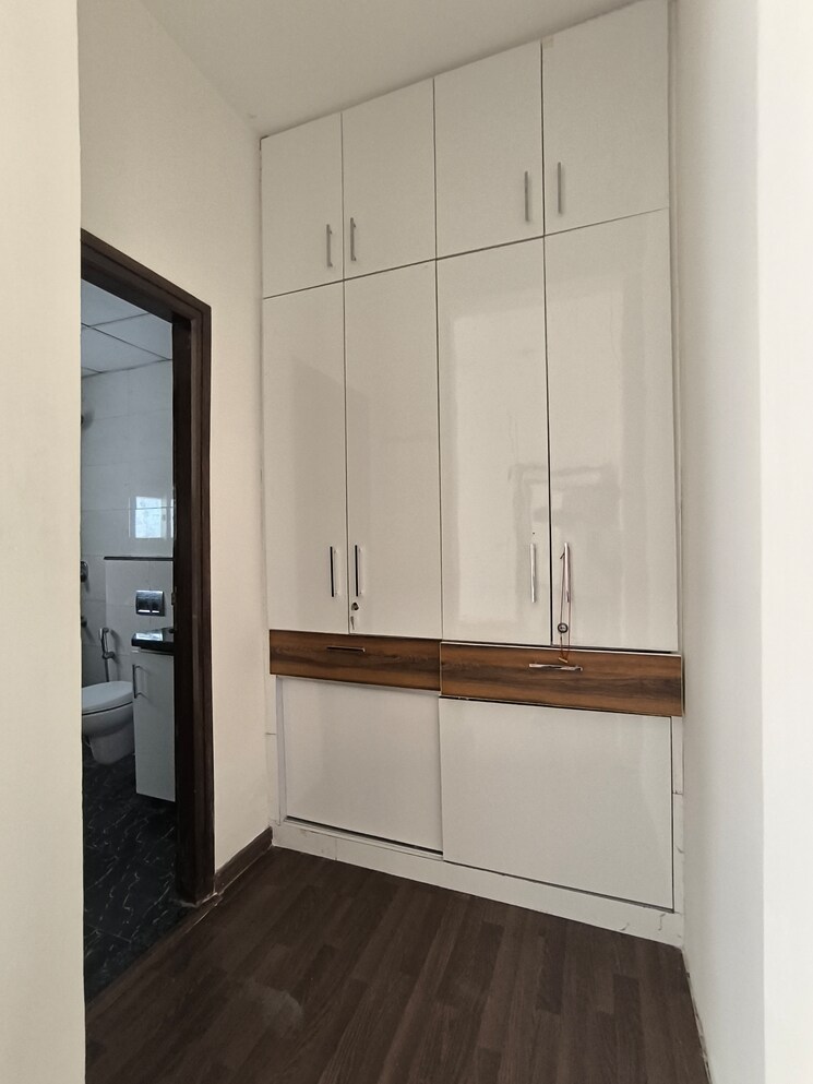 Kitchen, bptp-amstoria 3 Bedroom 2229 Sq.Ft. Villa In Sector 102 Gurgaon 9232747