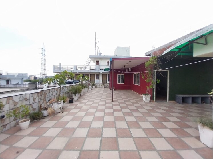  Parking, vipul-world-plots 5 Bedroom 2800 Sq.Ft. Builder Floor In Sector 48 Gurgaon 9232762