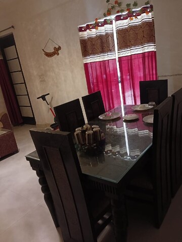 Master Bedroom in 3 BHK Apartment at Trident Embassy, Sector 1 Greater Noida – for Rent