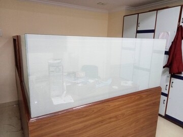 Room in  Office Space at Nariman Point – for Rent