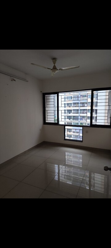 Room in 2 BHK Apartment at Nanded City Sur, Nanded – for Rent