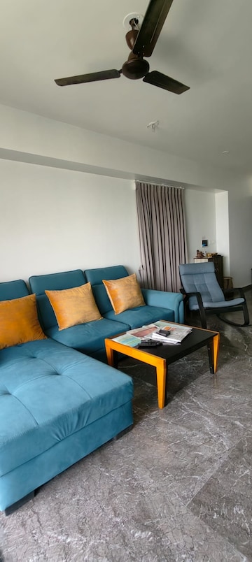 Bedroom in 3 BHK Apartment at Lodha Dioro, Wadala – for Rent