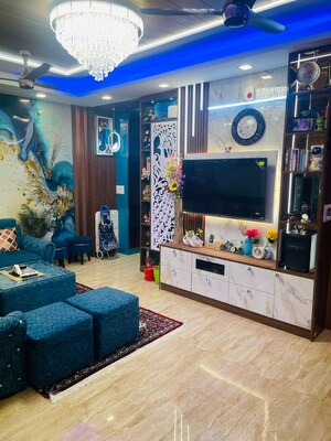 Living Room in 3 BHK Builder Floor at Sector 85 – for Rent