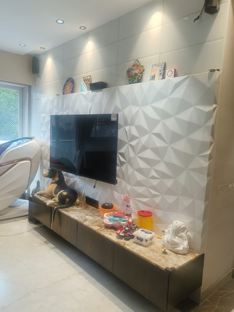 Bathroom, mahim 3.5 Bedroom 1500 Sq.Ft. Apartment In Mahim Mumbai 9232846