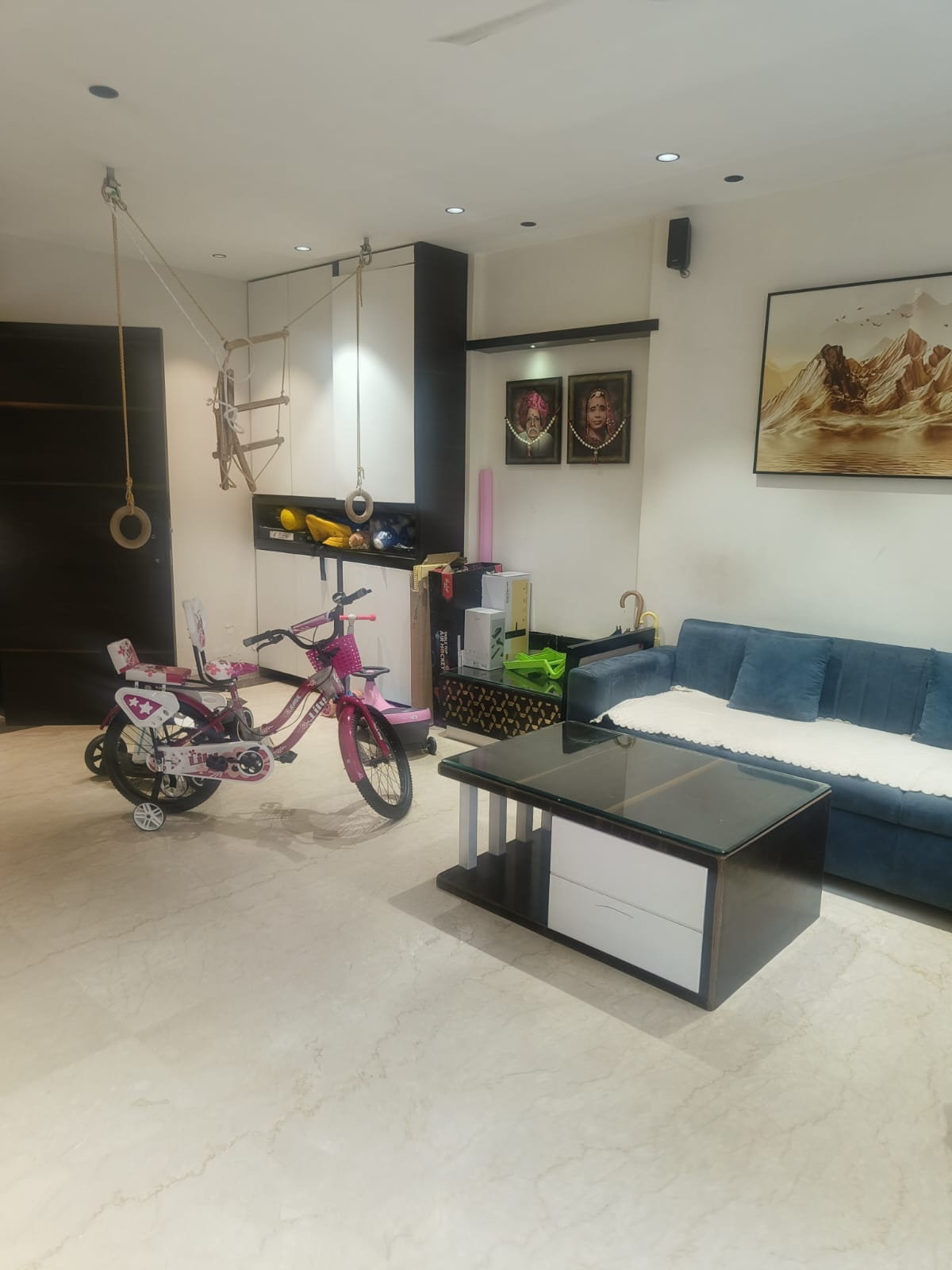 3.5 BHK + Pooja Room,Servant Room Apartment For Sale in On Req