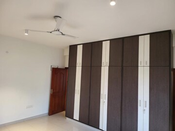 Room in 3 BHK Apartment at Benson Apartments, Benson Town – for Rent