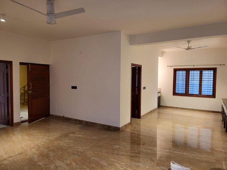 Room, benson-apartments 3 Bedroom 2000 Sq.Ft. Apartment In Benson Town Bangalore 9232875