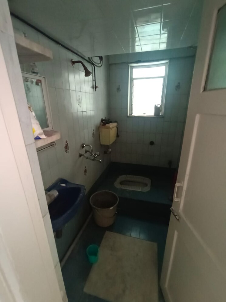 Team Area, crystal-rose 2 Bedroom 900 Sq.Ft. Apartment In Kandivali West Mumbai 9232882