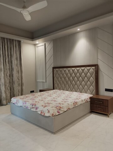 Bedroom in 4 BHK Builder Floor at Vipul Square, Sushant Lok I – for Sale