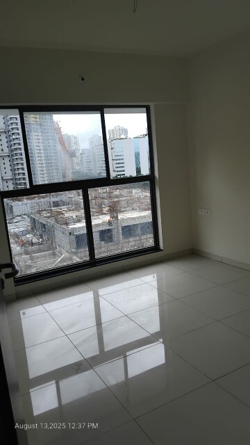 Room in 1 BHK Apartment at Paranjape Blue Ridge, Hinjewadi – for Rent