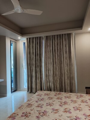 Living Room in 4 BHK Builder Floor at Vipul Square, Sushant Lok I – for Rent