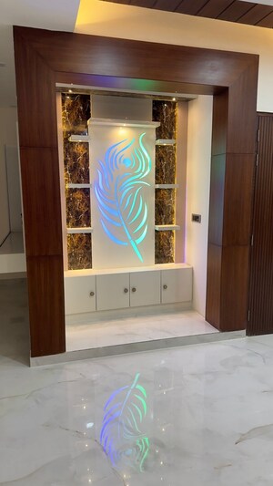 Living Room in 3 BHK Builder Floor at Sector 81 – for Rent