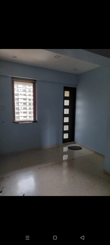 Room in 3 BHK Apartment at Sidhanchal Phase 1, Manpada – for Rent