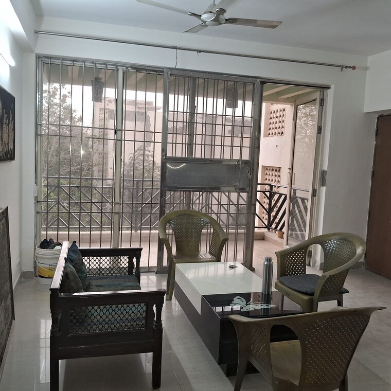 Team Area, bptp-park-81 3 Bedroom 1650 Sq.Ft. Apartment In Sector 81 Faridabad 9232899