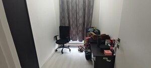 Team Area in 2 BHK Apartment at JP Eminence, Andheri West – for Rent