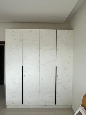 Room in 3 BHK Apartment at LnT Raintree Boulevard, Hebbal – for Sale