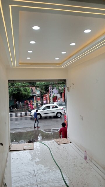 Parking in  Office Space at Laxmi Nagar – for Rent