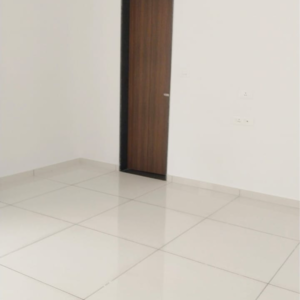 Room in 3 BHK Apartment at Vilas Javdekar Yashwin Encore, Bhagwan Nagar – for Sale