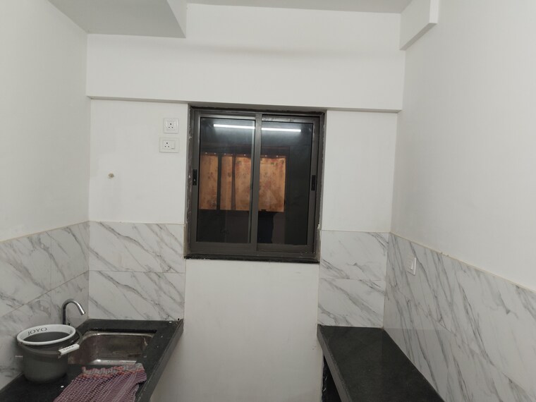 Room, uk-iridium 1 Bedroom 395 Sq.Ft. Apartment In Kandivali East Mumbai 9233131