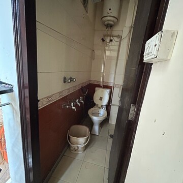 Kitchen in 1 BHK Builder Floor at Kotla Mubarakpur – for Rent