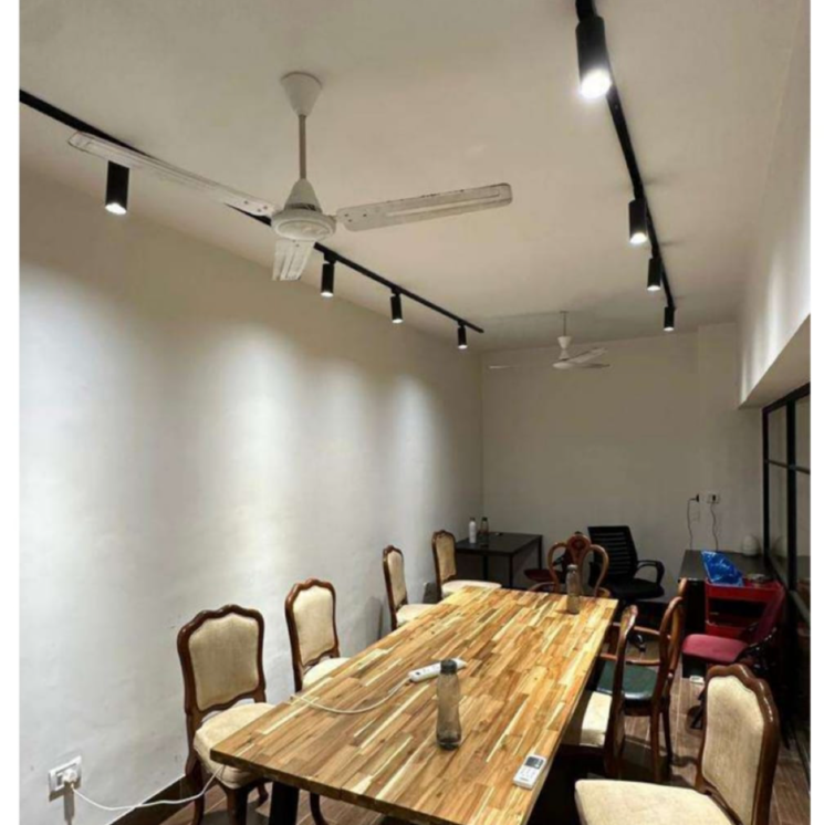 Team Area, juhu 6 Bedroom 5500 Sq.Ft. Villa In Juhu Mumbai 9233174