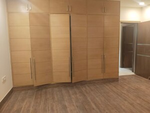 Room in 2 BHK Builder Floor at Lajpat Nagar 4 – for Sale