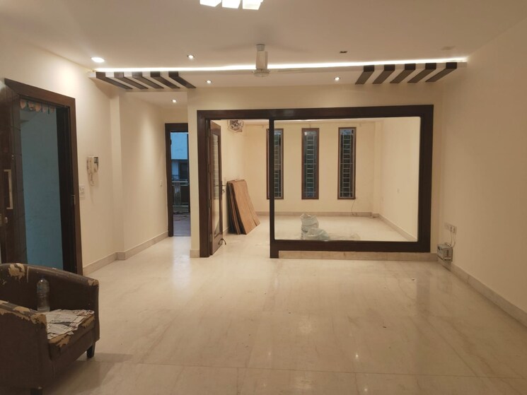 Room, lajpat nagar 4 2 Bedroom 900 Sq.Ft. Builder Floor In Lajpat Nagar 4 Delhi 9233183