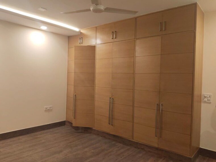 Room, lajpat nagar 4 2 Bedroom 900 Sq.Ft. Builder Floor In Lajpat Nagar 4 Delhi 9233183
