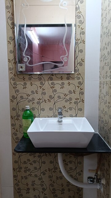 Bathroom in 1 BHK Apartment at Pratap Tower, Uthalsar – for Rent