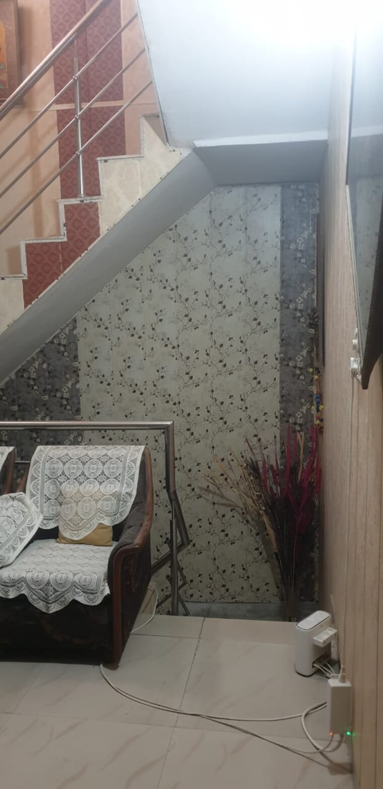 Balcony, vip road 3 Bedroom 1000 Sq.Ft. Independent House In Vip Road Zirakpur 9233189