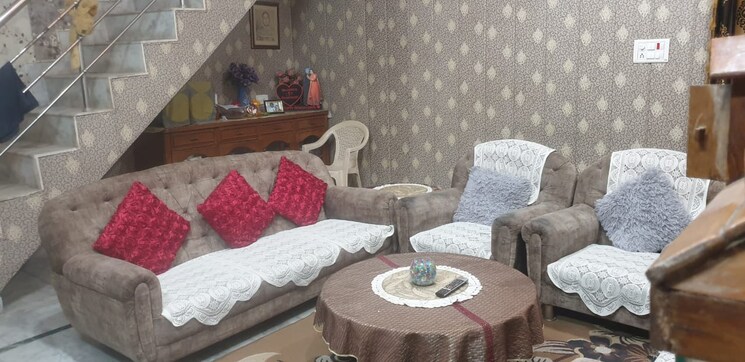 Living Room, vip road 3 Bedroom 1000 Sq.Ft. Independent House In Vip Road Zirakpur 9233189