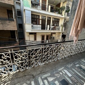 1 BHK Builder Floor For Rent in Kotla Mubarakpur