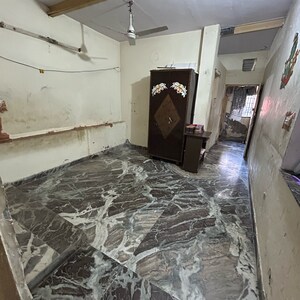 Team Area in 1 BHK Builder Floor at Kotla Mubarakpur – for Rent