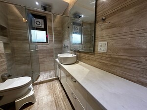 Bathroom in 4 BHK Penthouse at Maharani Bagh – for Rent