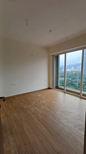 Room in 2 BHK Apartment at Courtyard by Narang Realty and The Wadhwa Group, Pokhran Road No Two – for Rent