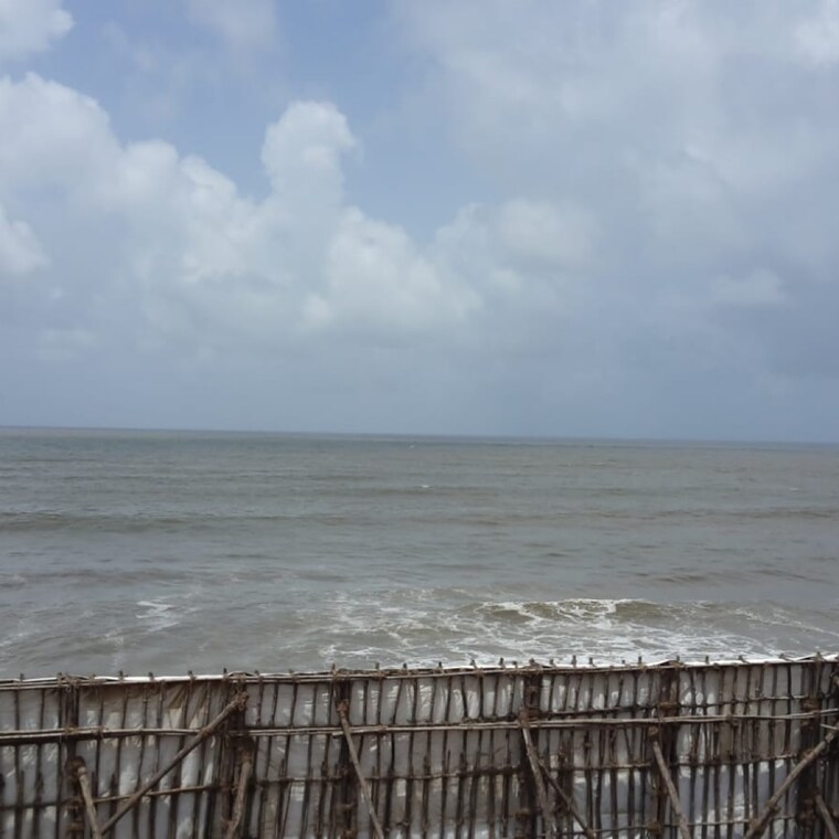 Balcony, juhu 4 Bedroom 8300 Sq.Ft. Villa In Juhu Mumbai 9233217