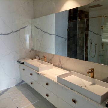 Kitchen in 4 BHK Villa at Juhu – for Sale