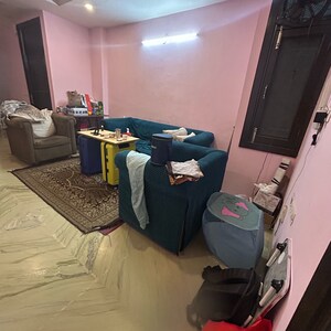 Room in 2 BHK Builder Floor at Kotla Mubarakpur – for Sale