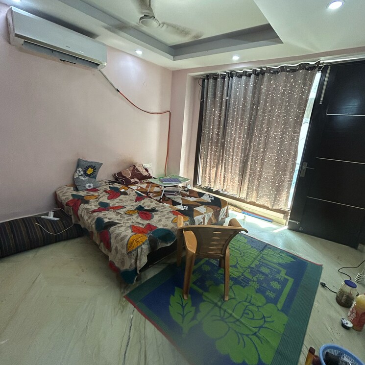 Room, kotla mubarakpur 2 Bedroom 800 Sq.Ft. Builder Floor In Kotla Mubarakpur Delhi 9233236