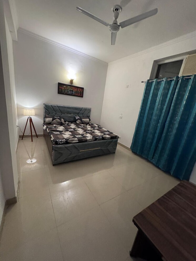 Bedroom, omkar-royal-nest 3 Bedroom 1380 Sq.Ft. Apartment In Tech Zone 4 Greater Noida Greater Noida 9233248