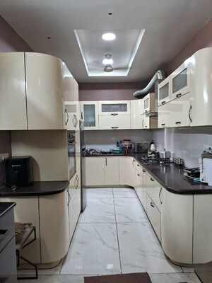 Kitchen in 3 BHK Builder Floor at Unitech South City II, Sector 50 – for Rent